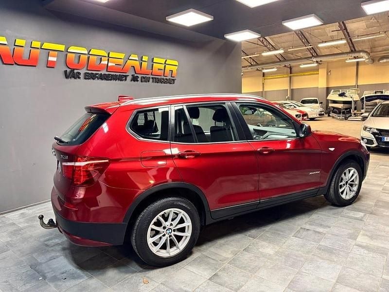 Begagnad BMW X3 184 HK (135 kW) 2012 Röd SUV