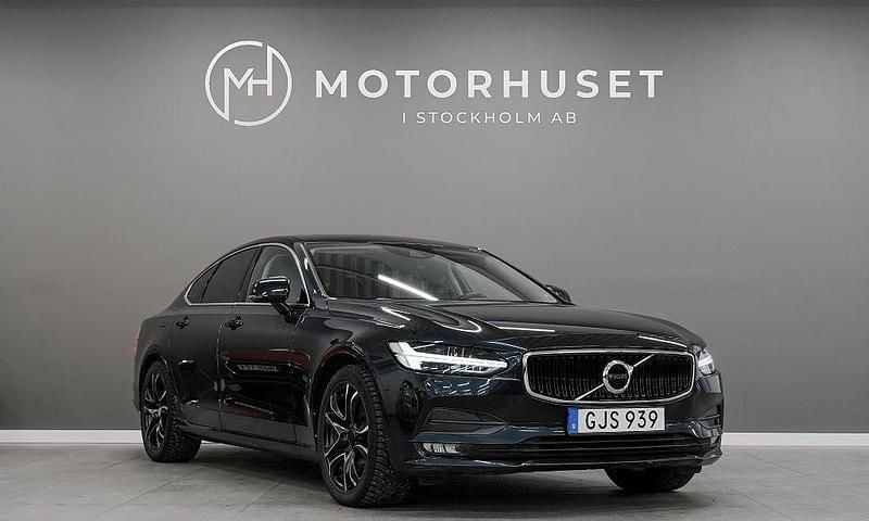 Begagnad Volvo S90 Momentum 254 HK (186 kW) 2016 Blå Sedan