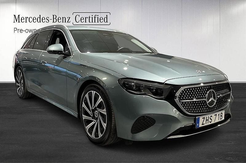 Begagnad Mercedes E300 Advanced Plus 313 HK (230 kW) 2024 Grön Kombi