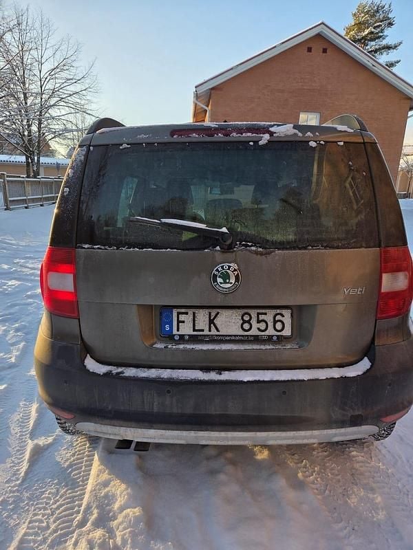 Begagnad Skoda Yeti 105 HK (77 kW) 2010 SUV