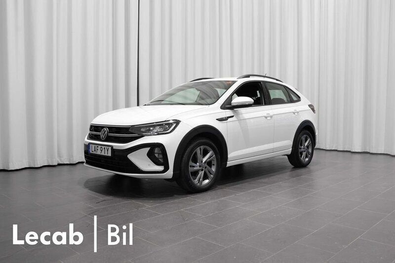 Vit (pure white) Begagnad 2023 VW Taigo R-line SUV | 234 500 kr (Marknadspris) - Bild 1/4