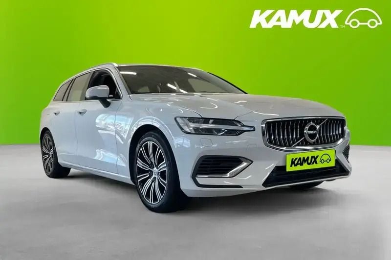 Vit Begagnad 2022 Volvo V60 Inscription Kombi | 294 700 kr (Superpris) - Bild 1/4