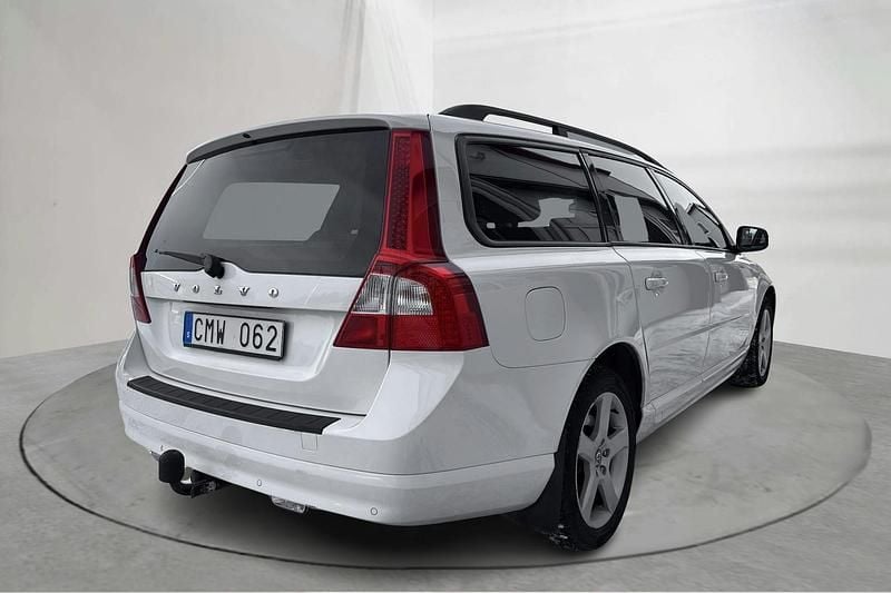 Begagnad Volvo V70 231 HK (169 kW) 2011 Vit Kombi
