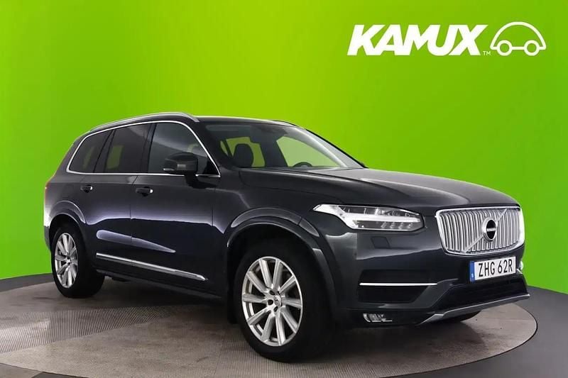 Silver/grå Begagnad 2019 Volvo XC90 Inscription SUV | 324 800 kr (Marknadspris) - Bild 1/4