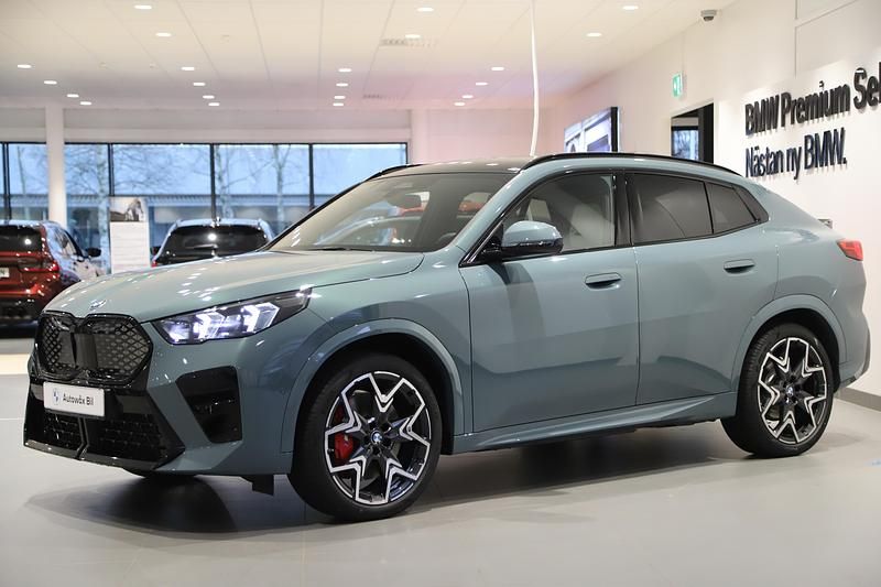 Ny BMW iX2 Comfort Edition 230 kW (313 HK) 2026 Grön SUV