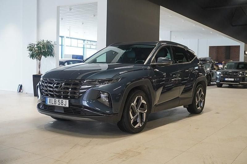 Blå Begagnad 2022 Hyundai Tucson SUV | 339 800 kr (Marknadspris) - Bild 1/4
