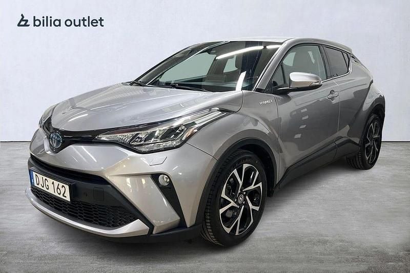 Grå Begagnad 2021 Toyota C-HR Edition SUV | 194 900 kr (Bra pris) - Bild 1/3