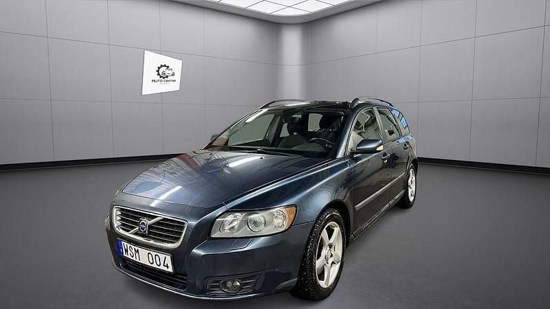 Begagnad Volvo V50 Kinetic 170 HK (125 kW) 2005 Blå Kombi