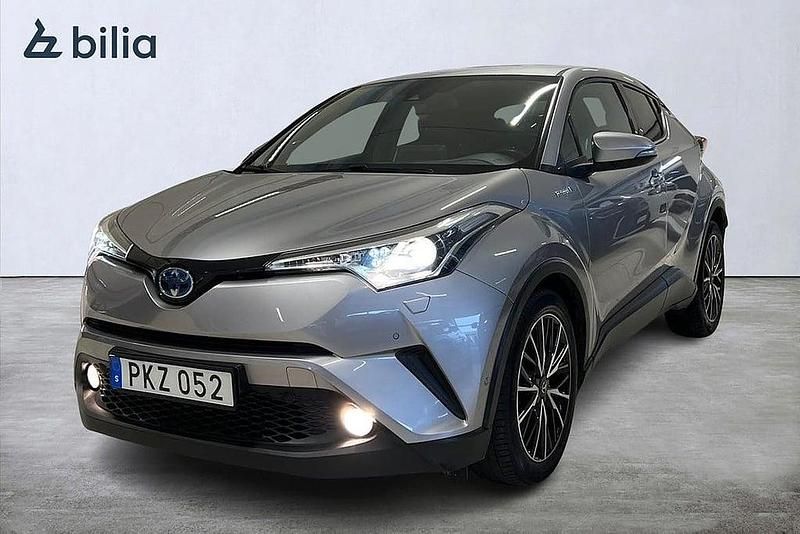 Grå Begagnad 2017 Toyota C-HR Executive SUV | 189 900 kr (Marknadspris) - Bild 1/4