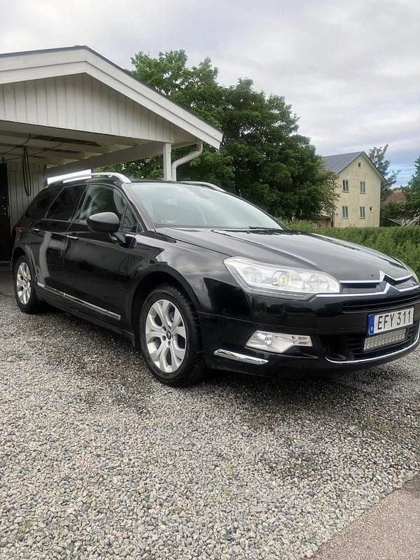 Svart Begagnad 2012 Citroën C5 Kombi | 49 000 kr - Bild 1/4