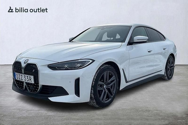Begagnad BMW i4 250 kW (340 HK) 2023 Vit Sedan