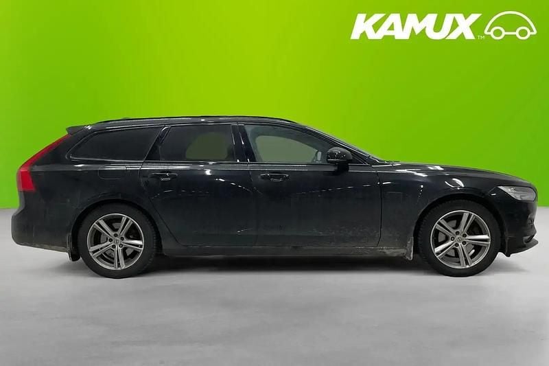 Begagnad Volvo V90 254 HK (186 kW) 2017 Svart Kombi
