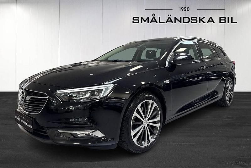 Svart Begagnad 2020 Opel Insignia Kombi | 149 000 kr - Bild 1/4