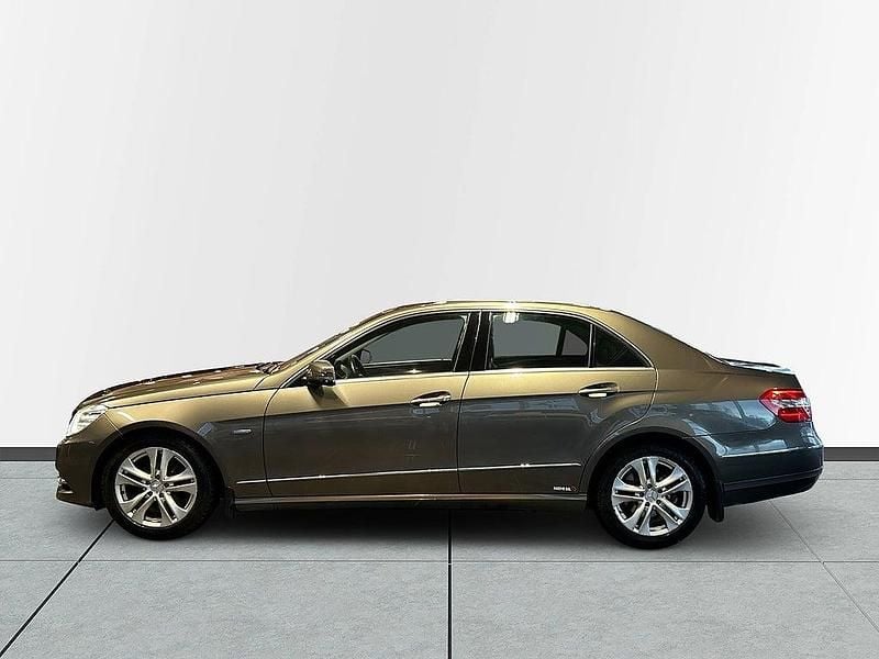 Begagnad Mercedes E200 Avantgarde 184 HK (135 kW) 2010 Mörkgrå Sedan