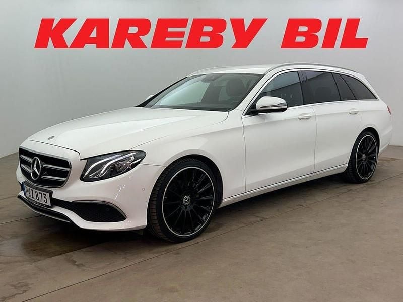 Vit Begagnad 2018 Mercedes E200 Avantgarde Kombi | 228 900 kr (Bra pris) - Bild 1/3