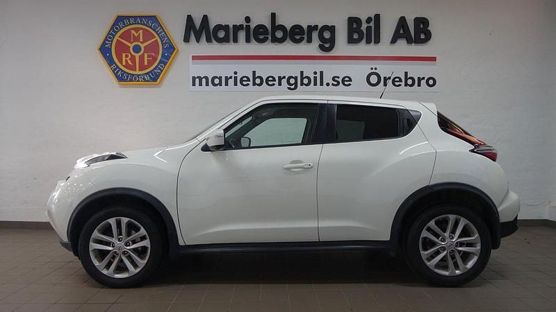Vit Begagnad 2015 Nissan Juke SUV | 89 900 kr (Marknadspris) - Bild 1/4