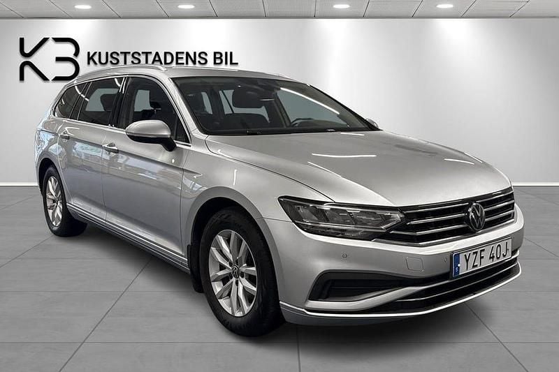 Begagnad VW Passat 150 HK (110 kW) 2022 Silver Kombi