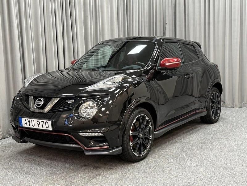 Begagnad Nissan Juke Nismo RS 360º 218 HK (160 kW) 2015 Svart SUV