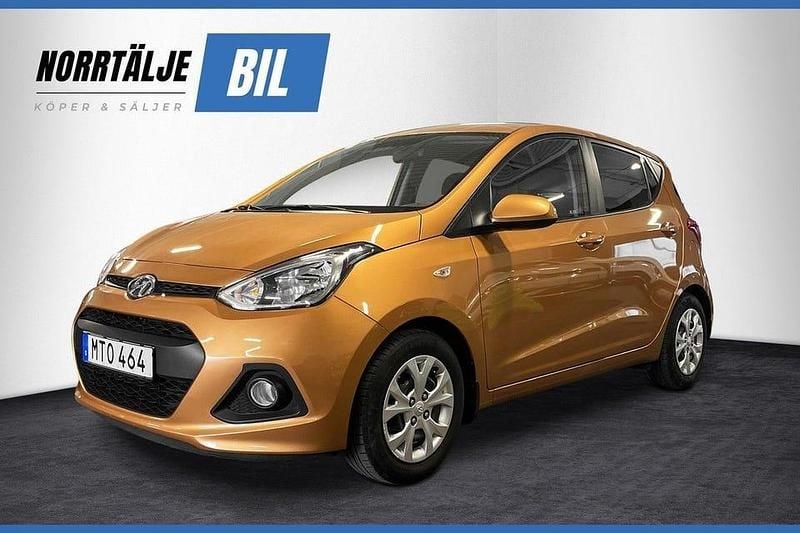 Orange Begagnad 2015 Hyundai i10 Halvkombi | 79 900 kr (Marknadspris) - Bild 1/4