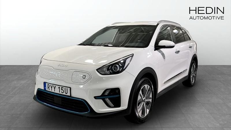 Vit (white) Begagnad 2022 Kia e-Niro Advance SUV | 259 900 kr (Marknadspris) - Bild 1/4