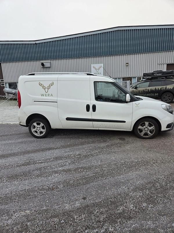 Begagnad 2015 Fiat Doblò Minibuss | 53 000 kr (Marknadspris) - Bild 1/3