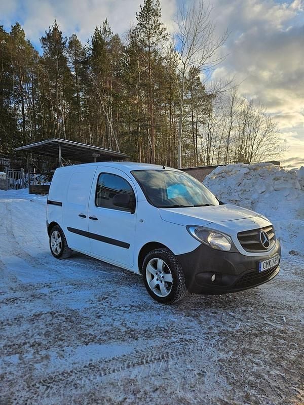 Begagnad Mercedes Citan 109 90 HK (66 kW) 2015