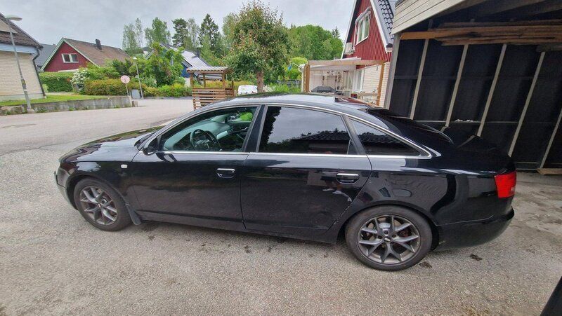 Svart Begagnad 2006 Audi A6 Proline Sedan | 21 000 kr (Bra pris) - Bild 1/4