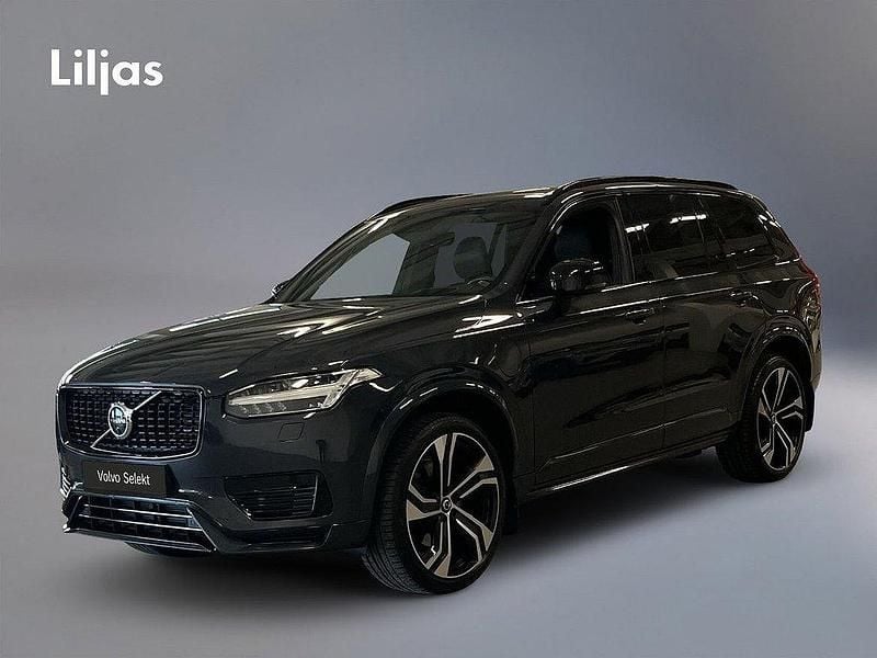 Grå Begagnad 2021 Volvo XC90 Pro SUV | 599 000 kr (Marknadspris) - Bild 1/3