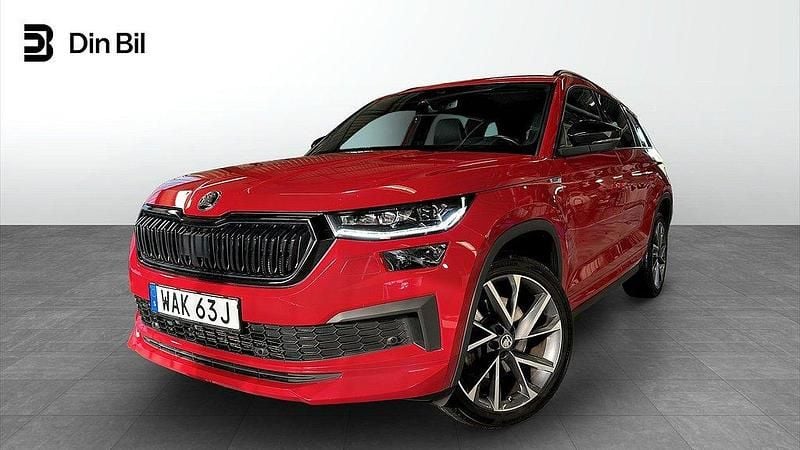 Röd Begagnad 2023 Skoda Kodiaq SportLine SUV | 399 900 kr (Marknadspris) - Bild 1/4