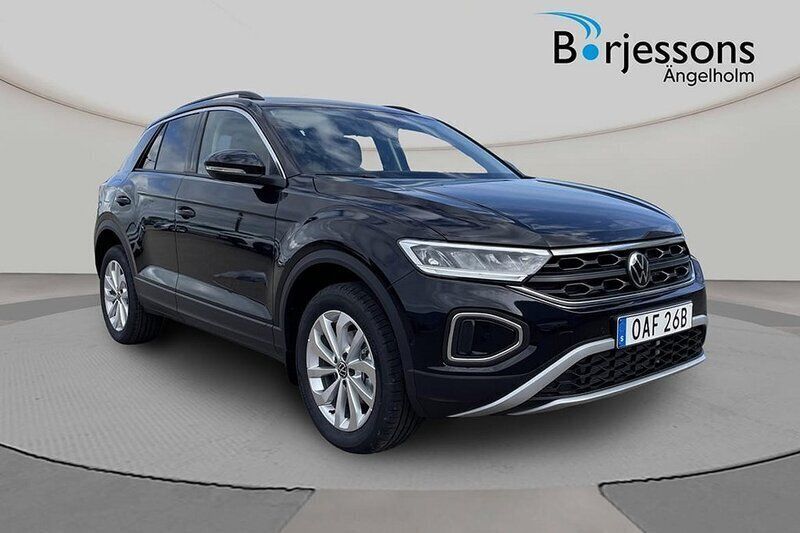 Svart Ny 2025 VW T-Roc Edition SUV | 373 200 kr (Bra pris) - Bild 1/4
