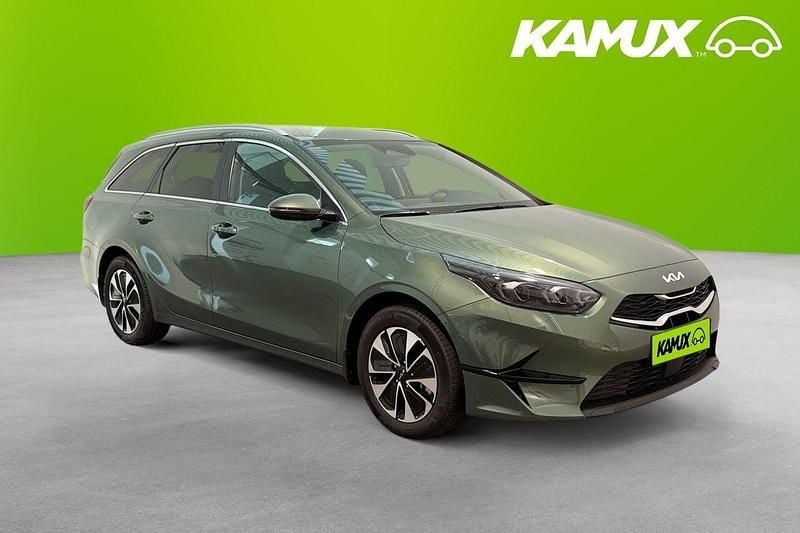 Grön Ny 2025 Kia Ceed Sportswagon 2 Kombi | 284 900 kr (Dyr) - Bild 1/3