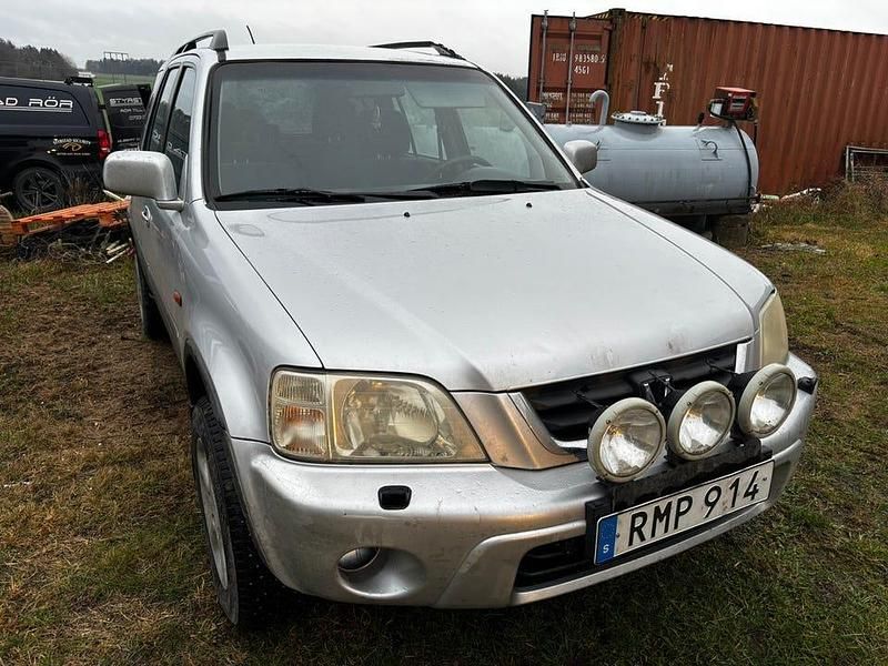 Begagnad 2000 Honda CR-V SUV | 10 000 kr - Bild 1/4