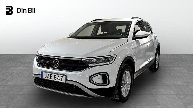 Pure white Begagnad 2022 VW T-Roc Life SUV | 269 900 kr (Marknadspris) - Bild 1/4