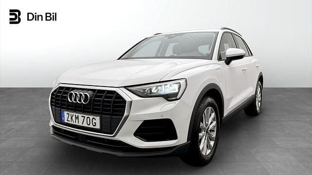 Ibisvit Begagnad 2023 Audi Q3 Proline SUV | 349 000 kr (Marknadspris) - Bild 1/4