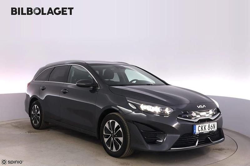 Begagnad Kia Ceed Sportswagon 141 HK (103 kW) 2023 Grå Kombi