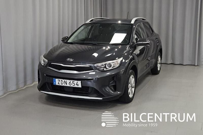Grå Begagnad 2018 Kia Stonic Advance SUV | 129 900 kr (Marknadspris) - Bild 1/4
