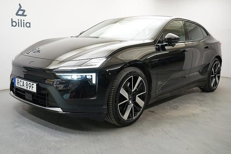 Begagnad Polestar 4 Long Range Dual motor 400 kW (544 HK) 2024 Svart SUV