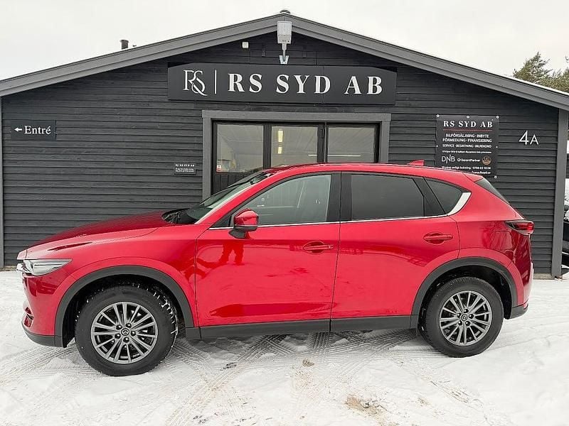 Röd Begagnad 2017 Mazda CX-5 Vision SUV | 179 000 kr (Marknadspris) - Bild 1/4