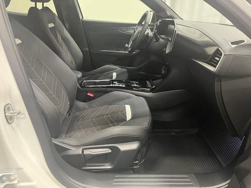 Begagnad Opel Mokka Ultimate 131 HK (96 kW) 2024 Vit SUV