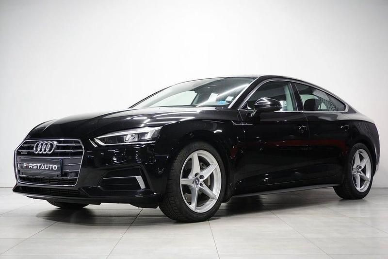 Svart Begagnad 2019 Audi A5 Sportback Proline Halvkombi | 269 900 kr (Marknadspris) - Bild 1/4