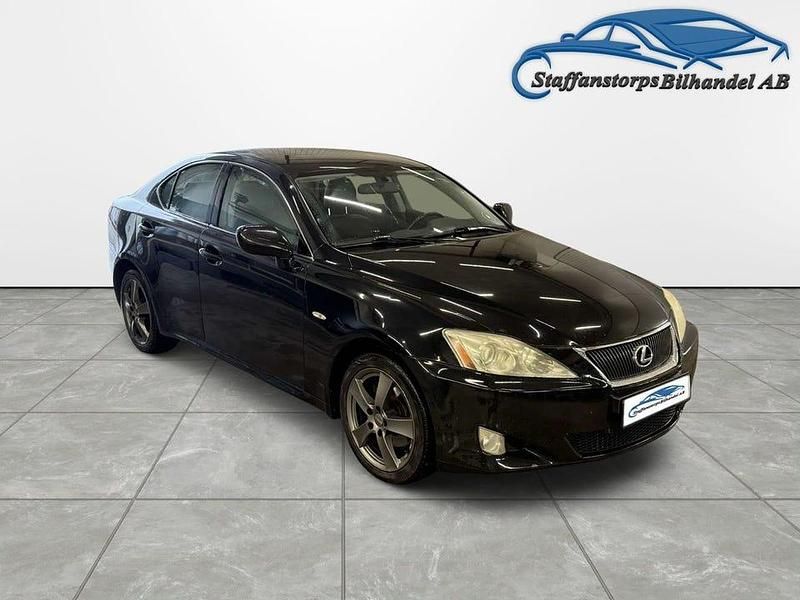 Begagnad Lexus IS220d 177 HK (130 kW) 2008 Svart Sedan