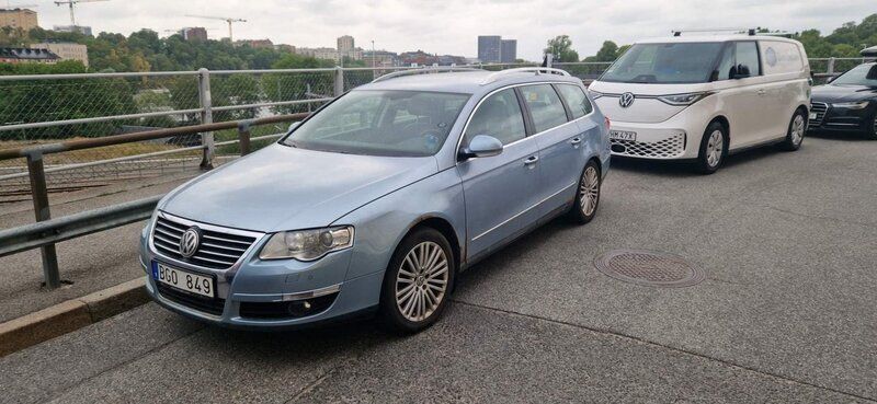 Blå Begagnad 2008 VW Passat Kombi | 25 500 kr (Superpris) - Bild 1/4