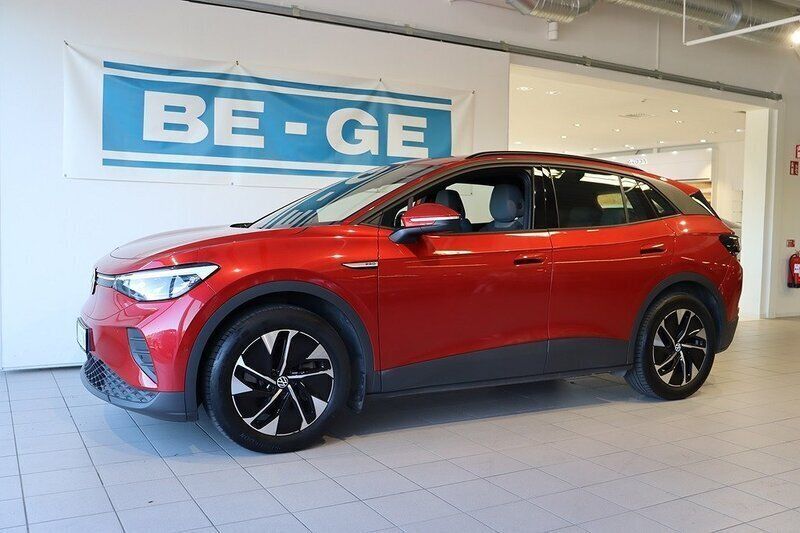Röd Begagnad 2023 VW ID.4 Pro Performance SUV | 349 900 kr (Marknadspris) - Bild 1/4