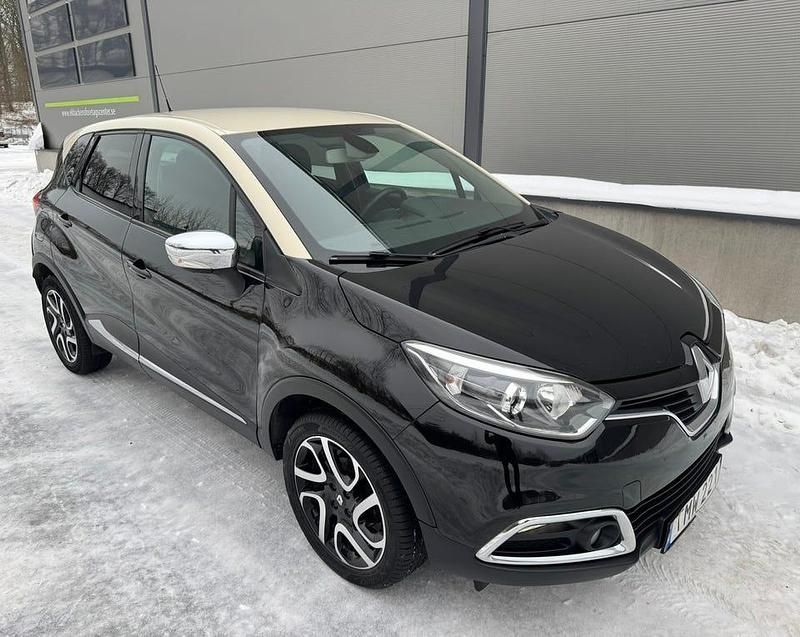 Begagnad Renault Captur Dynamique 90 HK (66 kW) 2016 SUV
