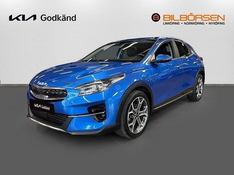 Blå Begagnad 2022 Kia XCeed Advance SUV | 249 900 kr (Marknadspris) - Bild 1/4