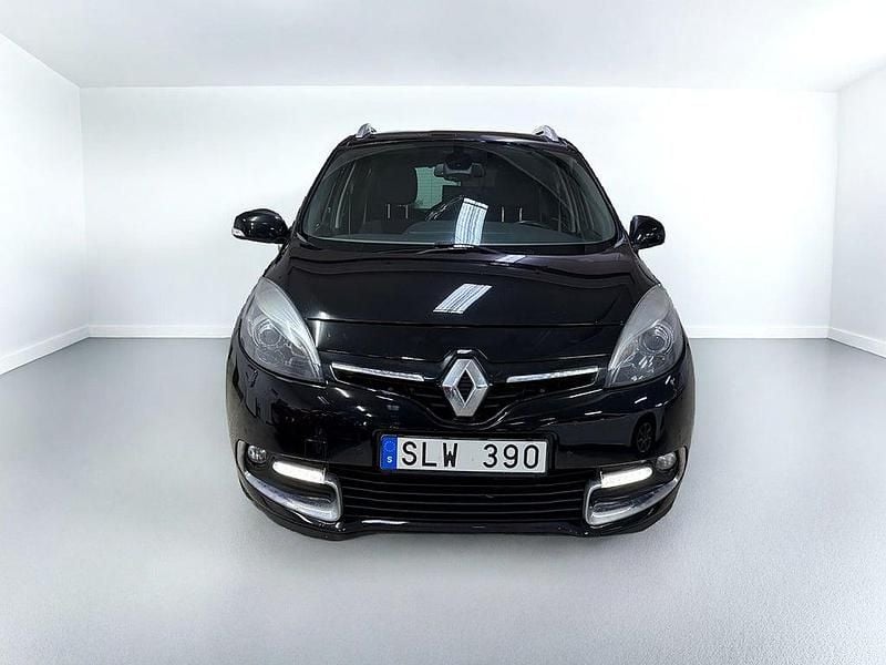 Begagnad Renault Grand Scénic III Bose Edition 110 HK (80 kW) 2013 Svart Minibuss