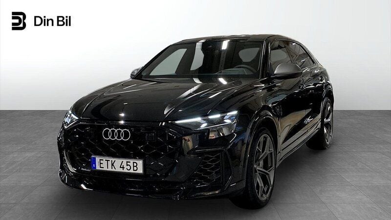 Svart Ny 2024 Audi RS Q8 Performance SUV | 1 649 000 kr - Bild 1/4