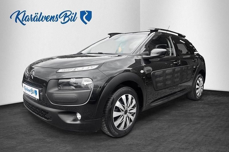 Svart Begagnad 2016 Citroën C4 Cactus Halvkombi | 79 900 kr (Marknadspris) - Bild 1/4