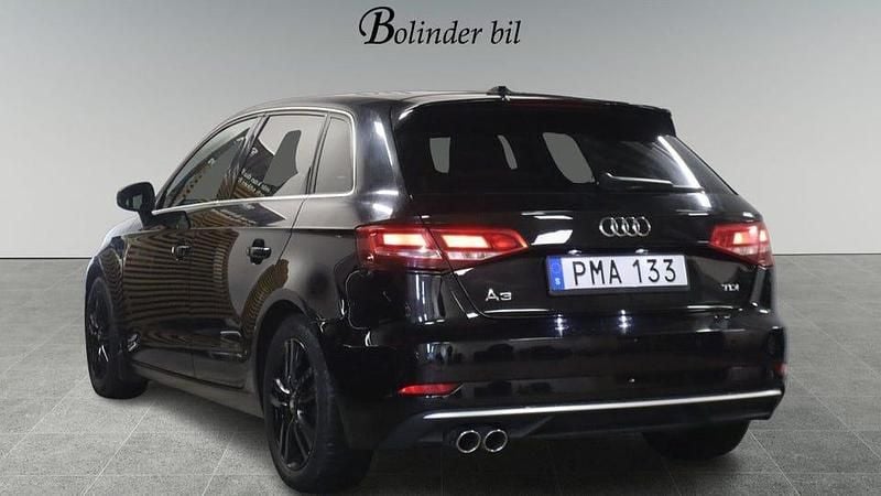 Begagnad Audi A3 Proline 150 HK (110 kW) 2018 Svart Sedan