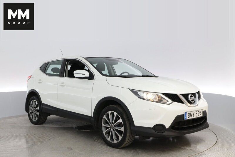 Vit Begagnad 2016 Nissan Qashqai SUV | 94 900 kr (Bra pris) - Bild 1/4